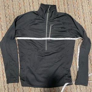 Black Patagonia Men's Medium R1